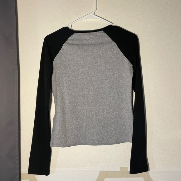 Dazy Women’s Bundle Raglan Long Sleeve Tees - Size M - Picture 7 of 7